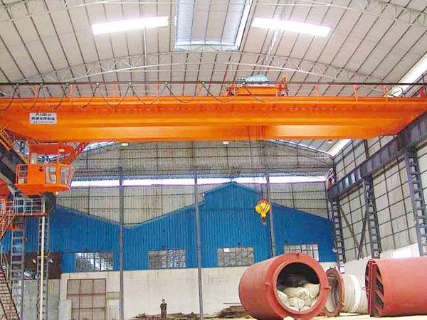 qdy型冶金雙梁起重機(jī)